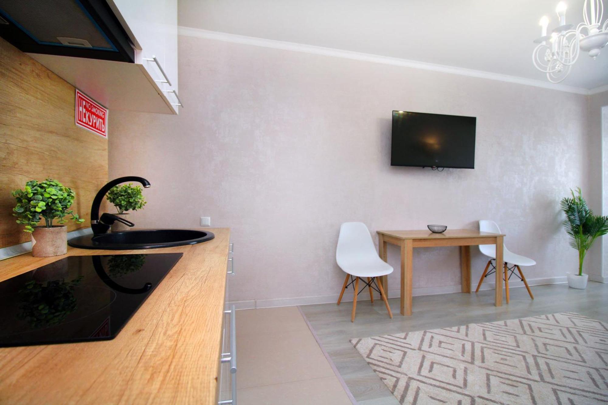 Almaty Cozy Apart Hotel Exterior photo